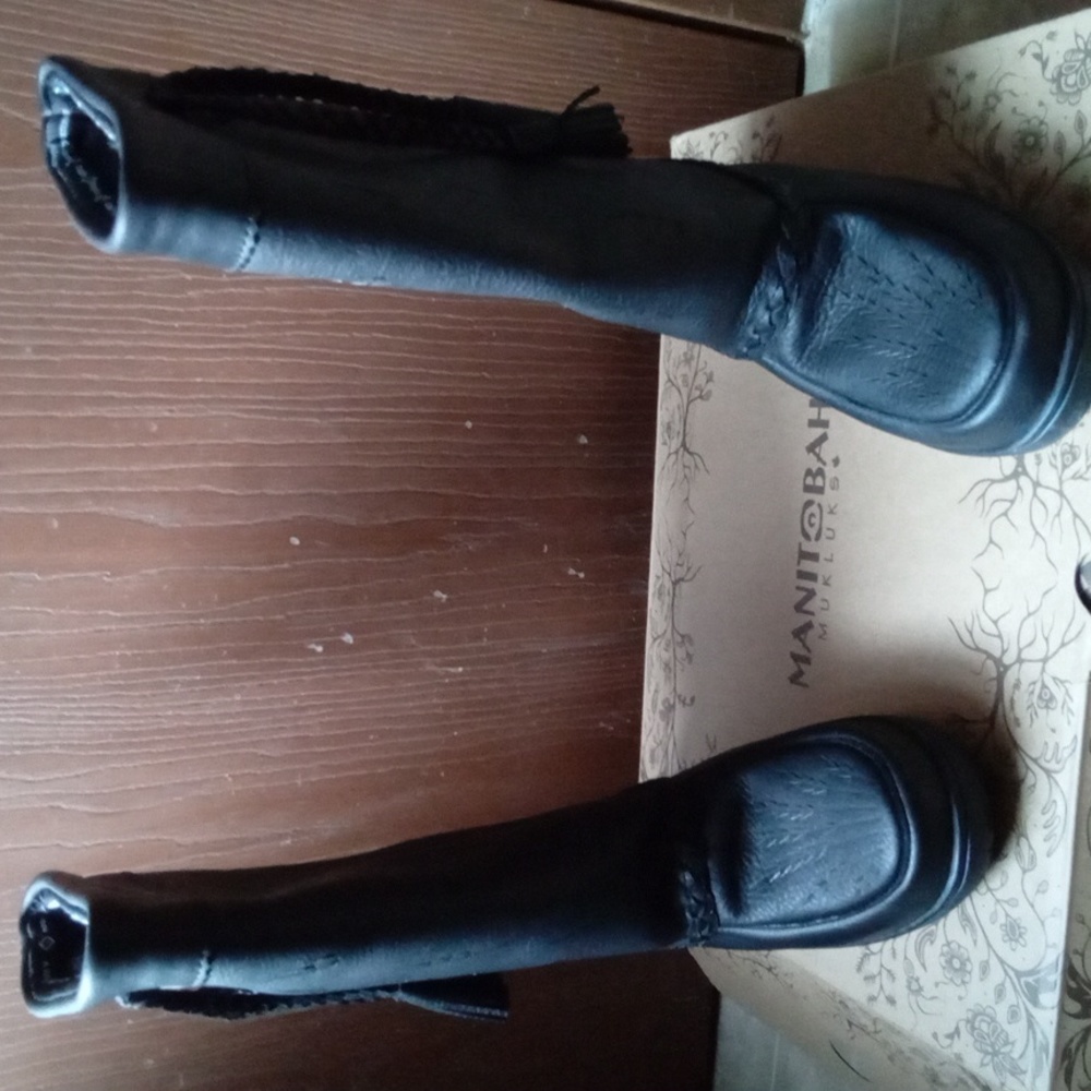 Manitoba Mukluks, size 7 Boots